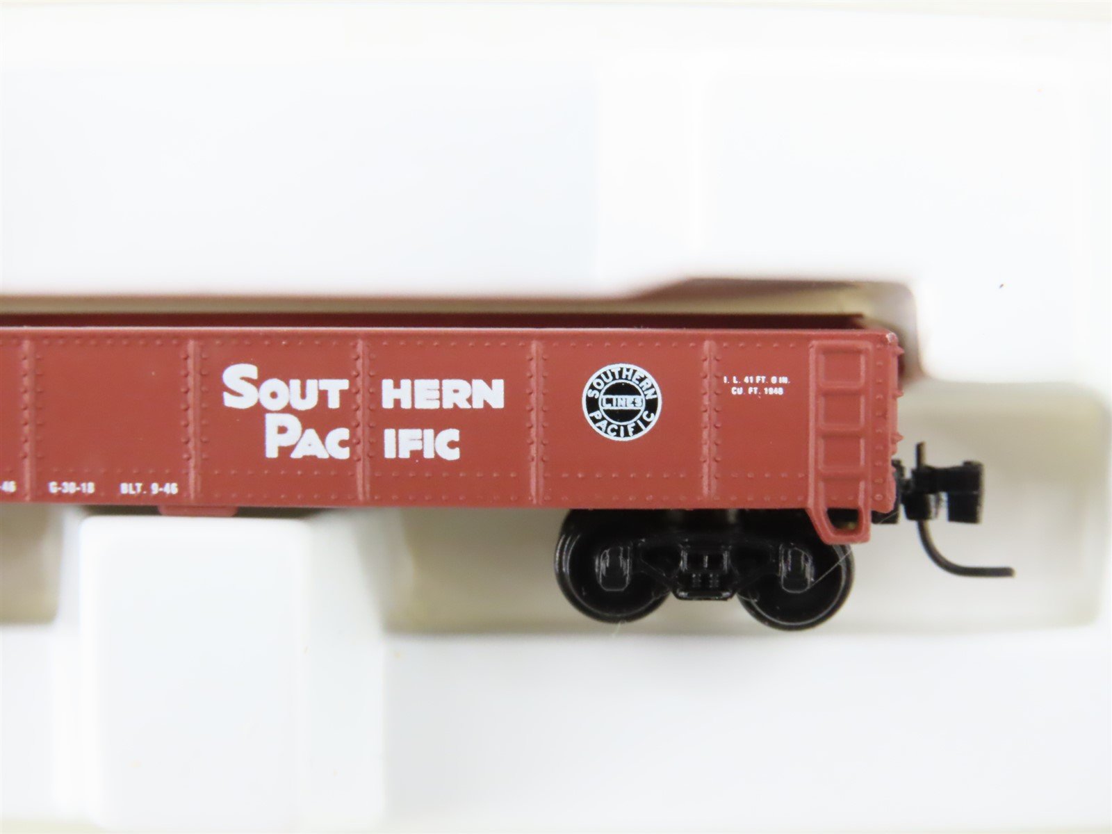 Z Scale Kadee Micro-Trains MTL 14310-2 SP Southern Pacific Gondola #300245