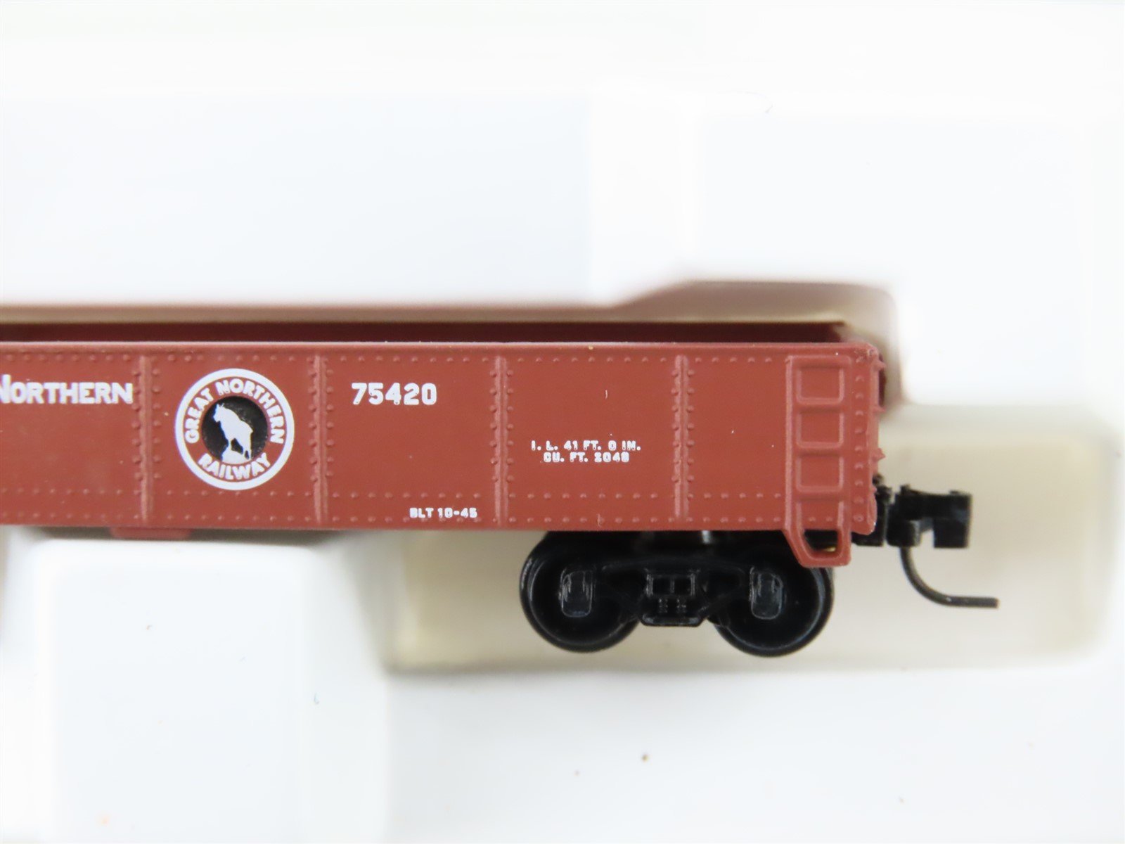 Z Scale Kadee Micro-Trains MTL 14306-2 GN Great Northern Gondola #75420