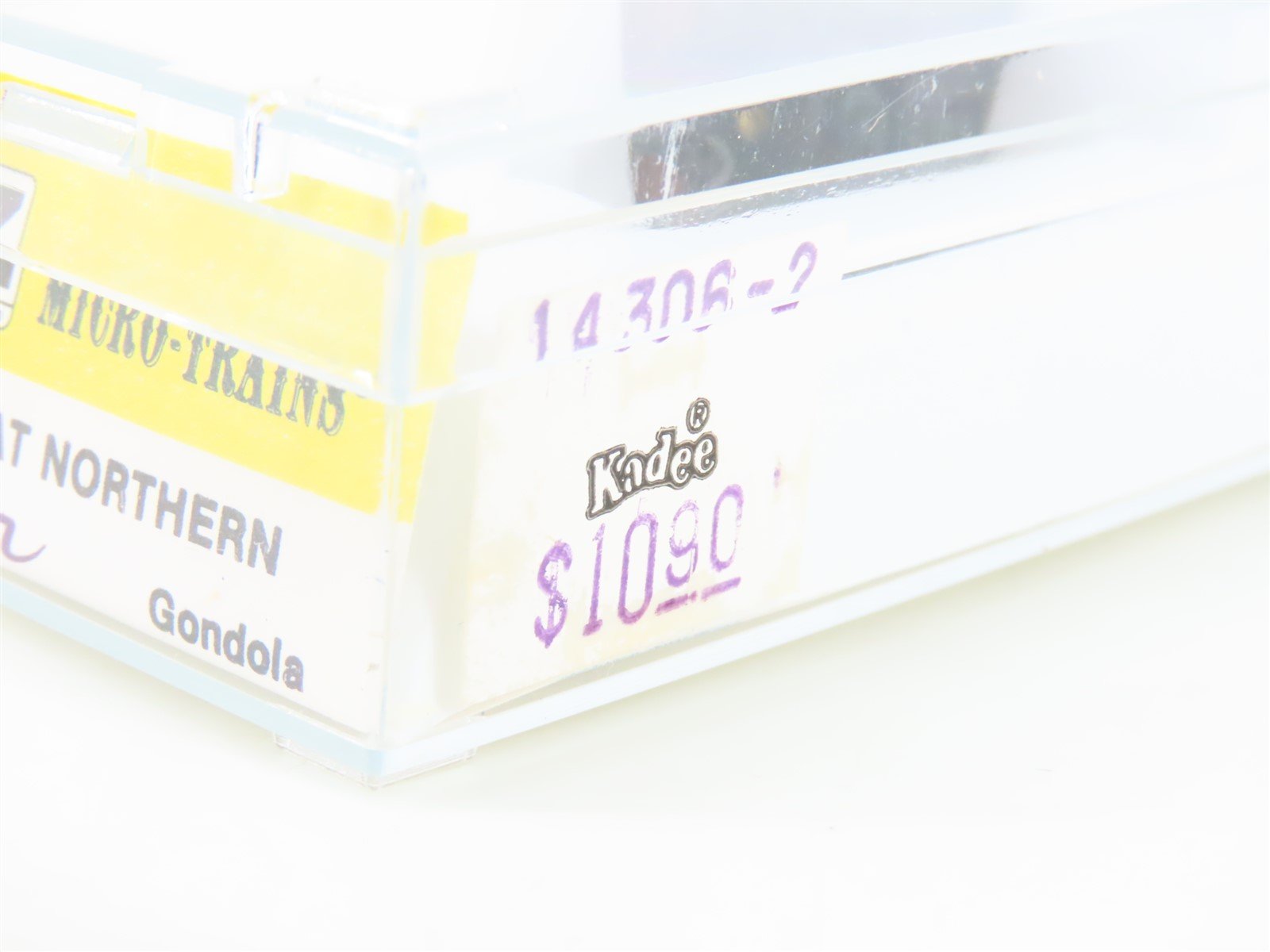 Z Scale Kadee Micro-Trains MTL 14306-2 GN Great Northern Gondola #75420