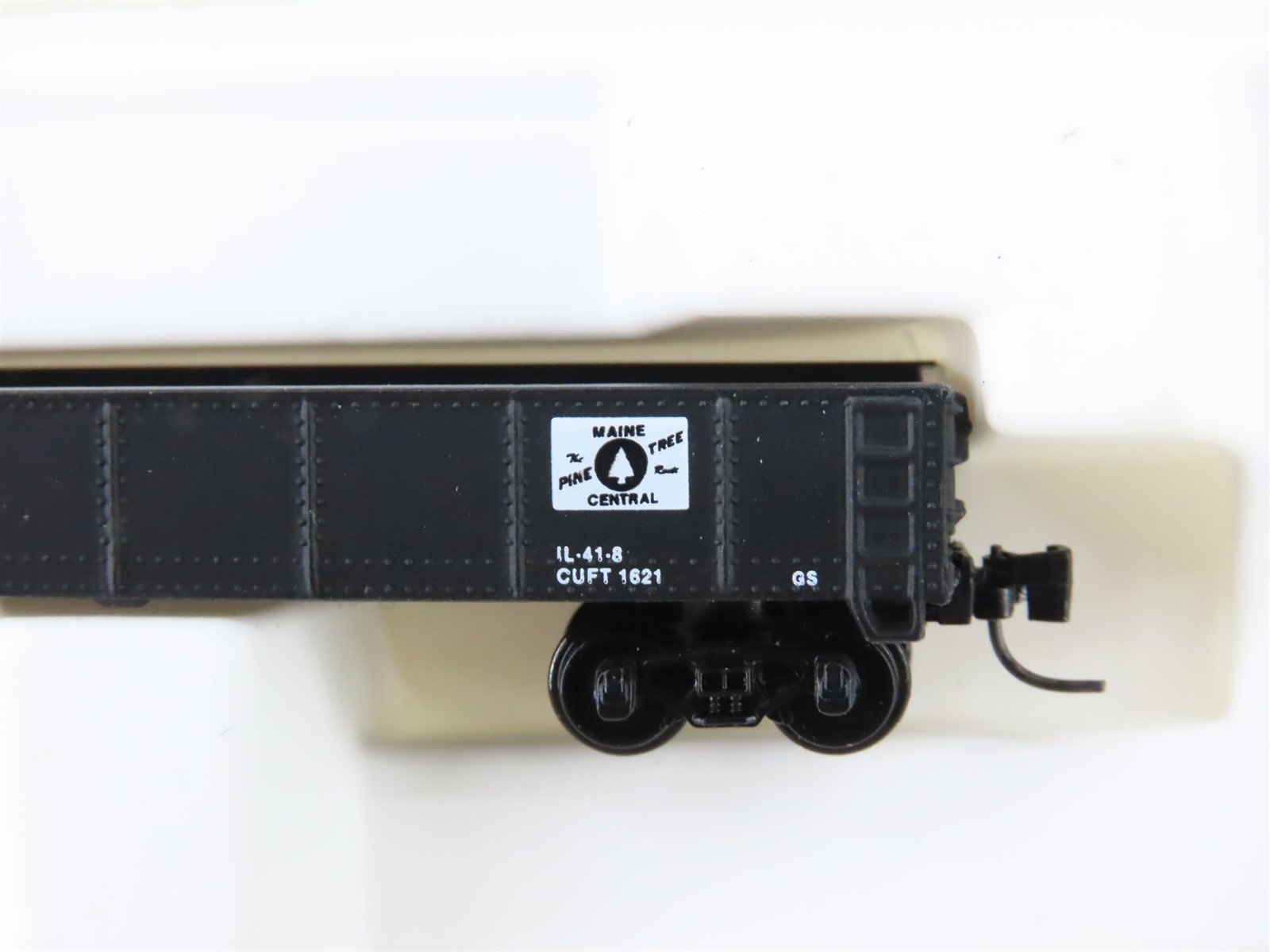 Z Scale Micro-Trains MTL 14308-2 MEC Maine Central Pine Tree Route Gondola #3204
