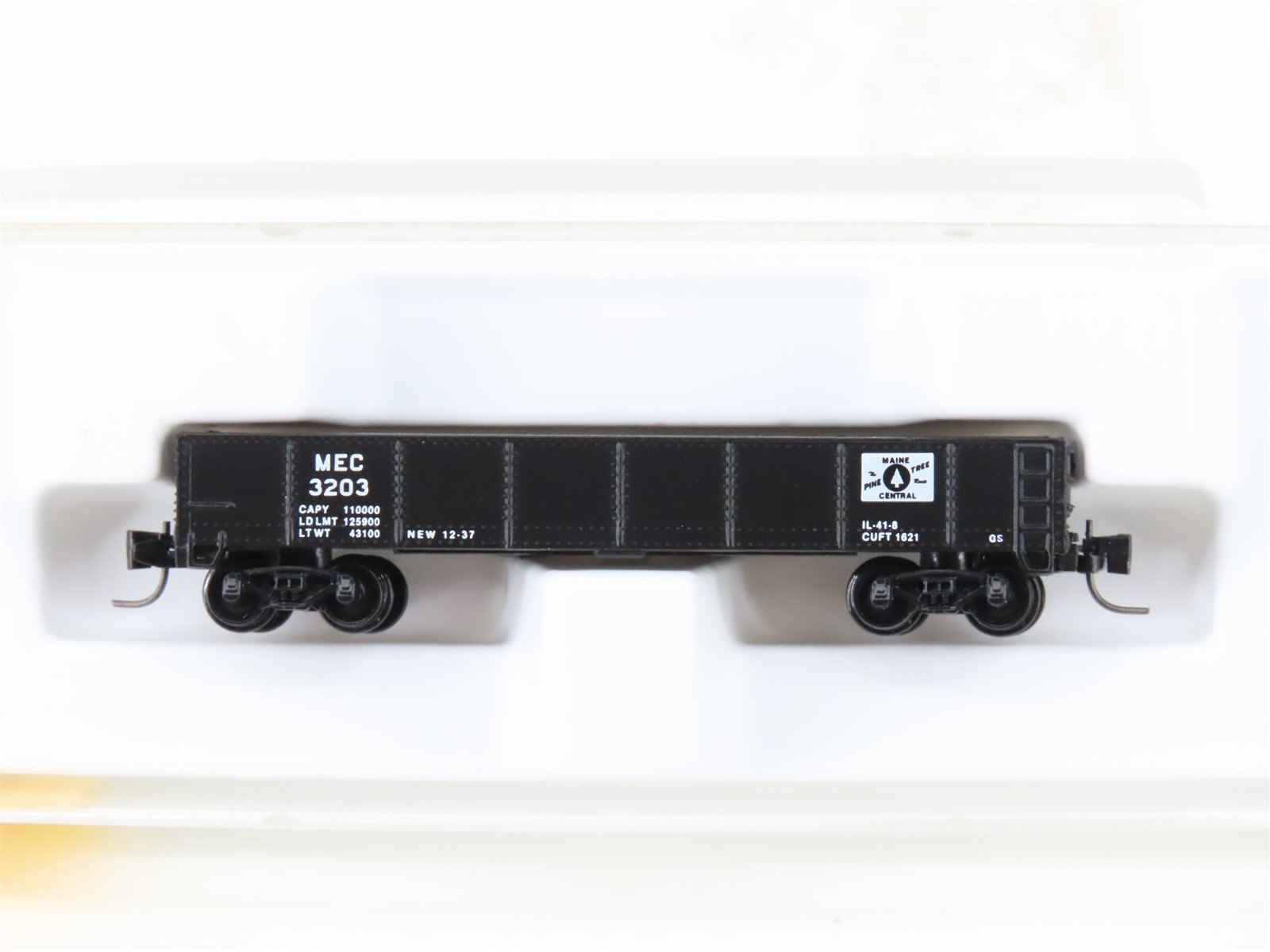 Z Scale Micro-Trains MTL 14308-2 MEC Maine Central Pine Tree Route Gondola #3203