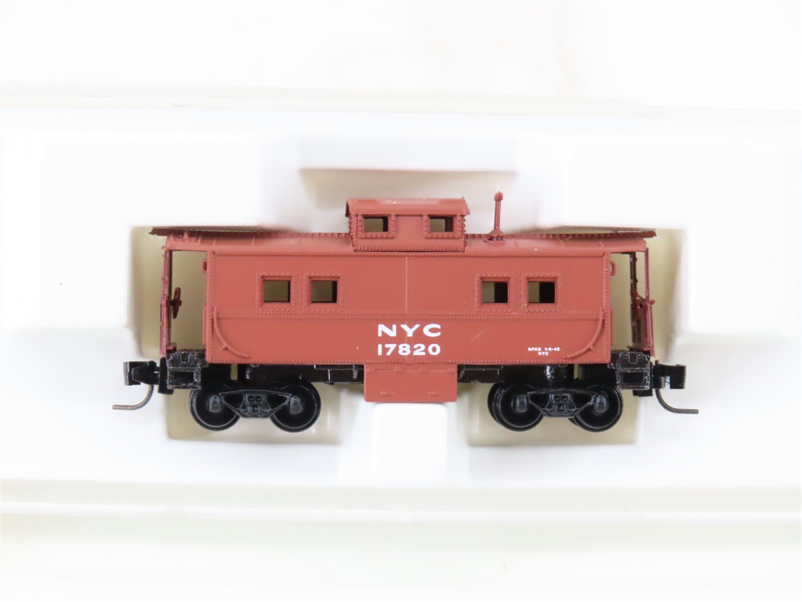 Z Scale Kadee Micro-Trains MTL 14707-2 NYC New York Central Caboose #17820