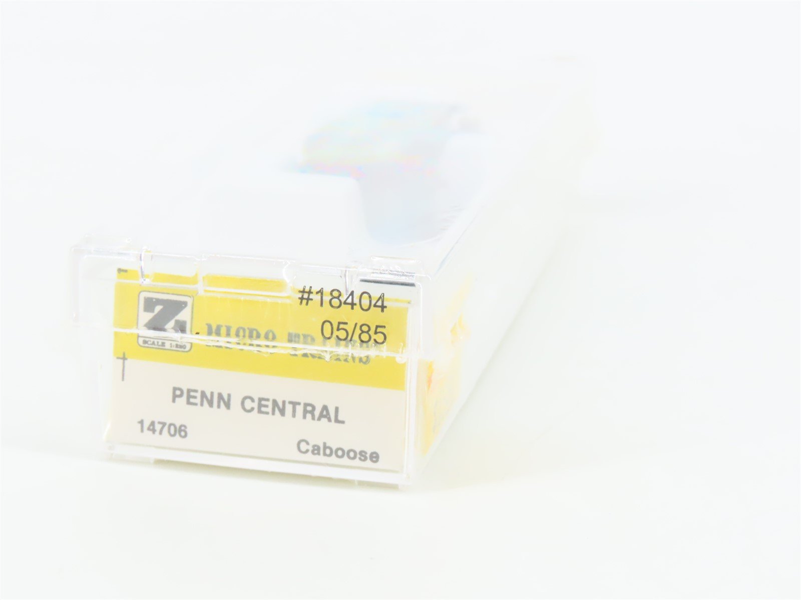 Z Scale Kadee Micro-Trains MTL 14706 PC Penn Central Caboose #18404