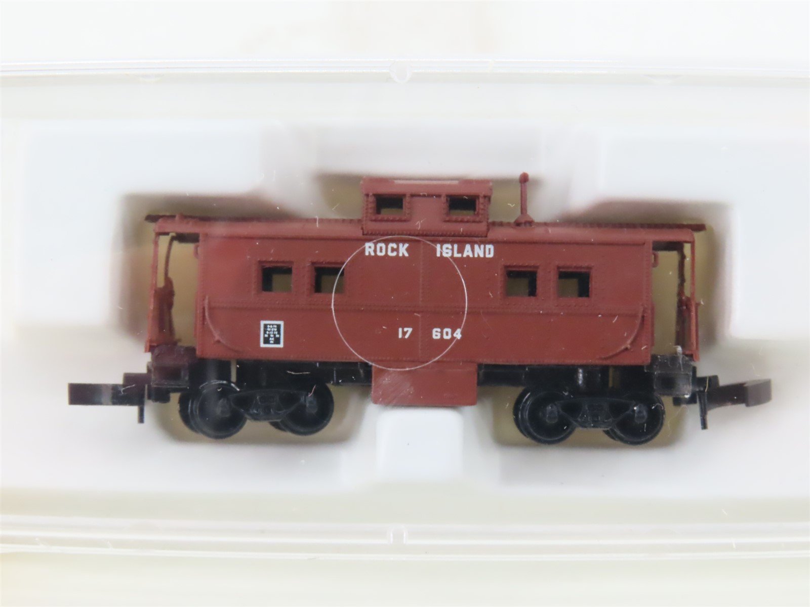 Z Scale Kadee Micro-Trains MTL 14704 RI Rock Island Caboose #17604