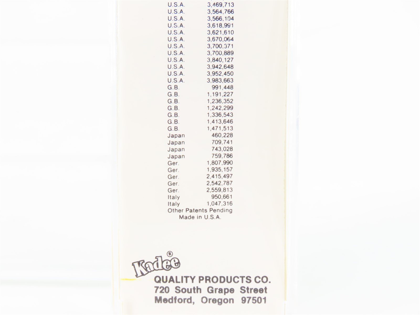 Z Scale Kadee Micro-Trains MTL 14703 CR Conrail Caboose #18738