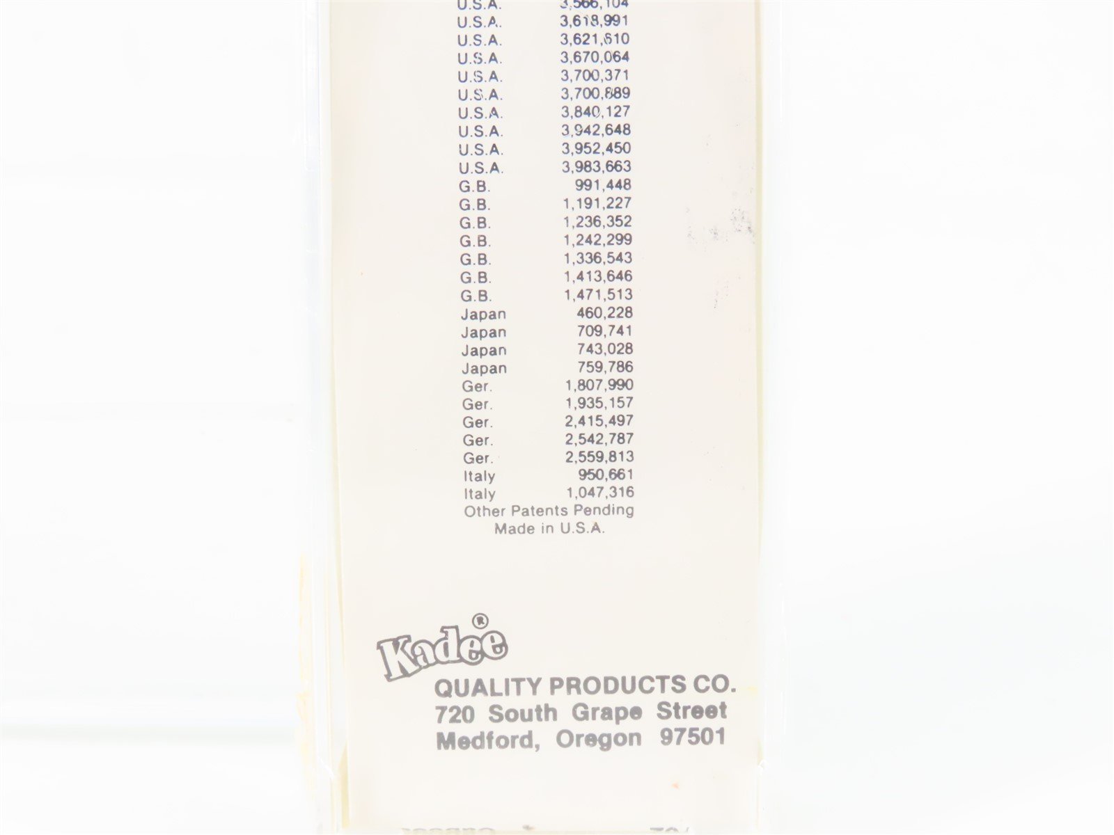 Z Scale Kadee Micro-Trains MTL 14702 RDG Reading Railroad Caboose #92826