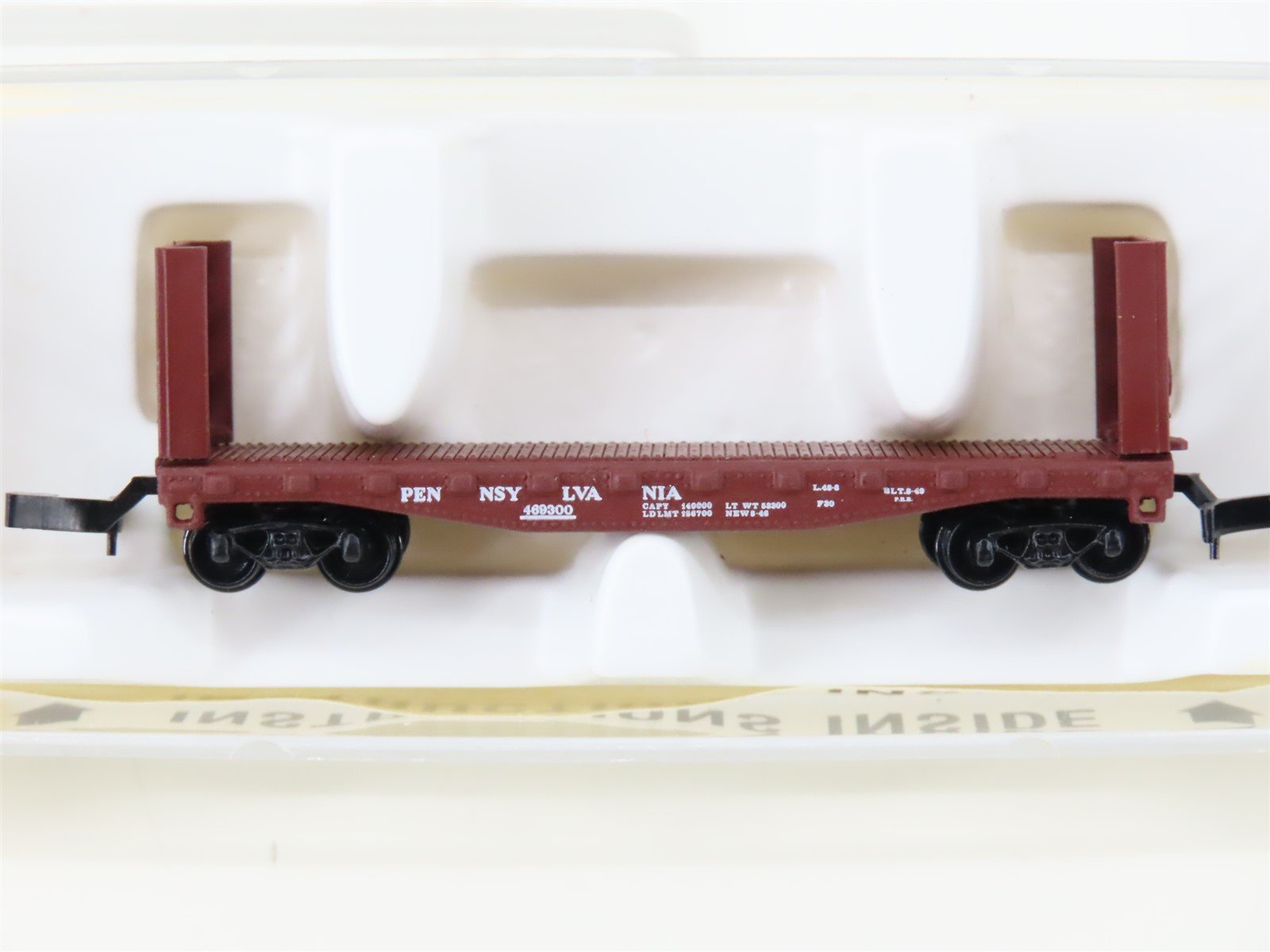 Z Scale Kadee Micro-Trains MTL 14602 PRR Pennsylvania Bulkhead Flat Car #469300