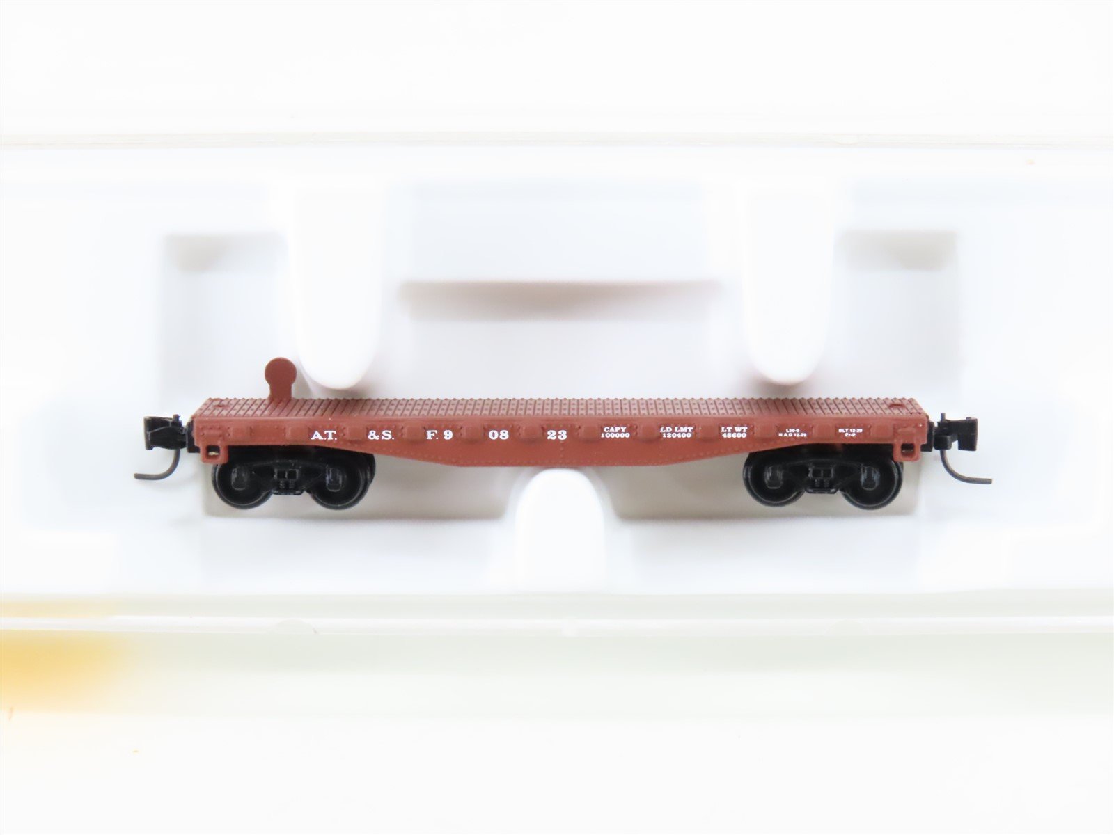 Z Micro-Trains MTL 14502-2 ATSF Atchison Topeka Santa Fe 50' Flat Car #90823