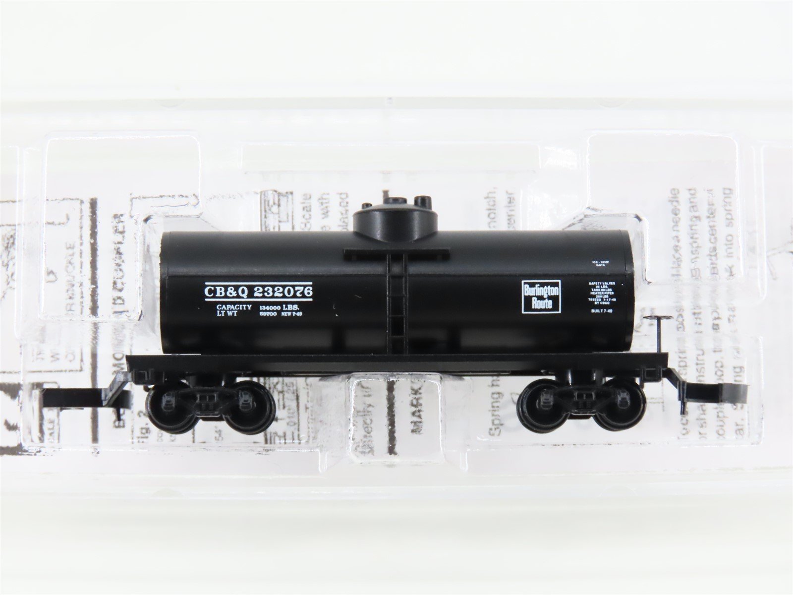 Z Micro-Trains MTL 53000071 CB&Q Burlington Route 39' Single Dome Tank Car