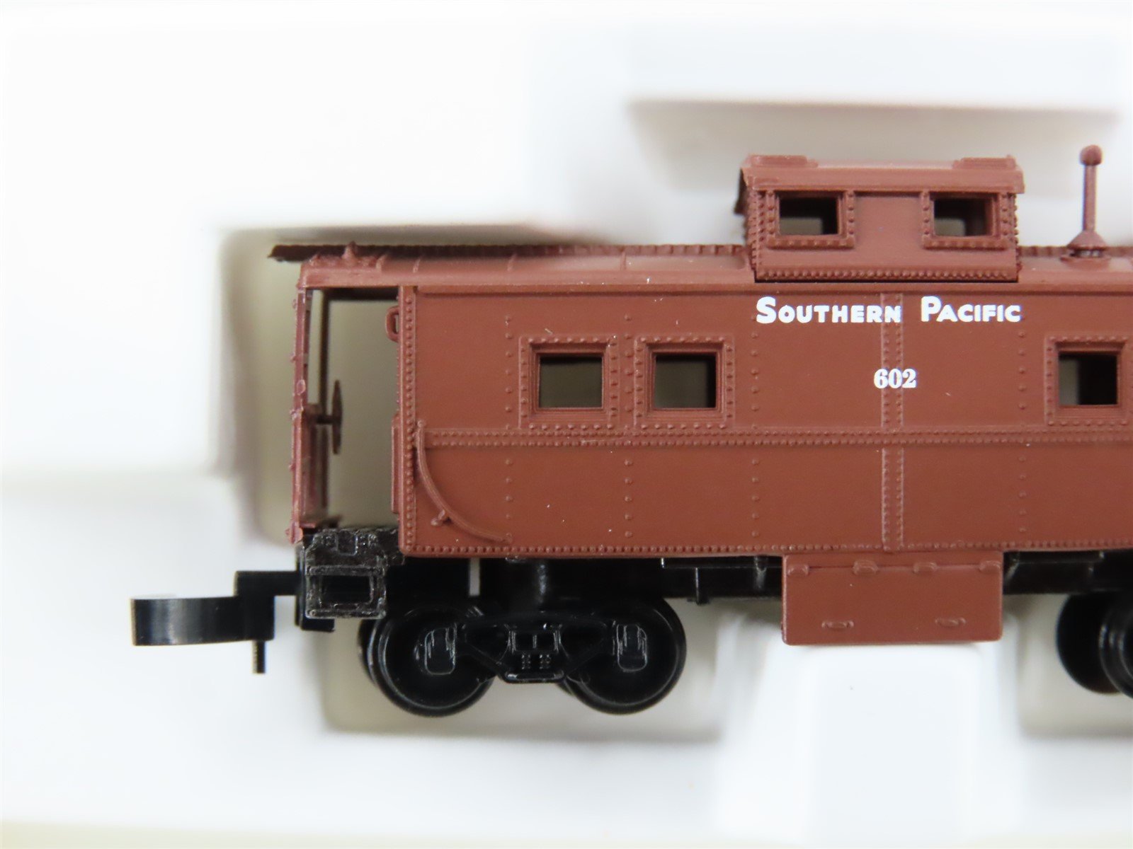 Z Scale Micro-Trains MTL 14711 SP Southern Pacific Caboose #602