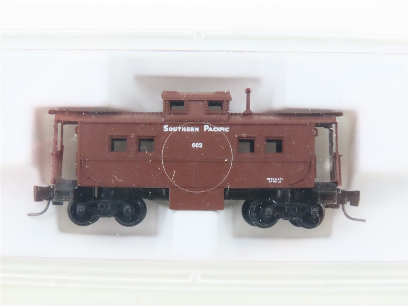 Z Scale Micro-Trains MTL 14711-2 SP Southern Pacific Caboose #602