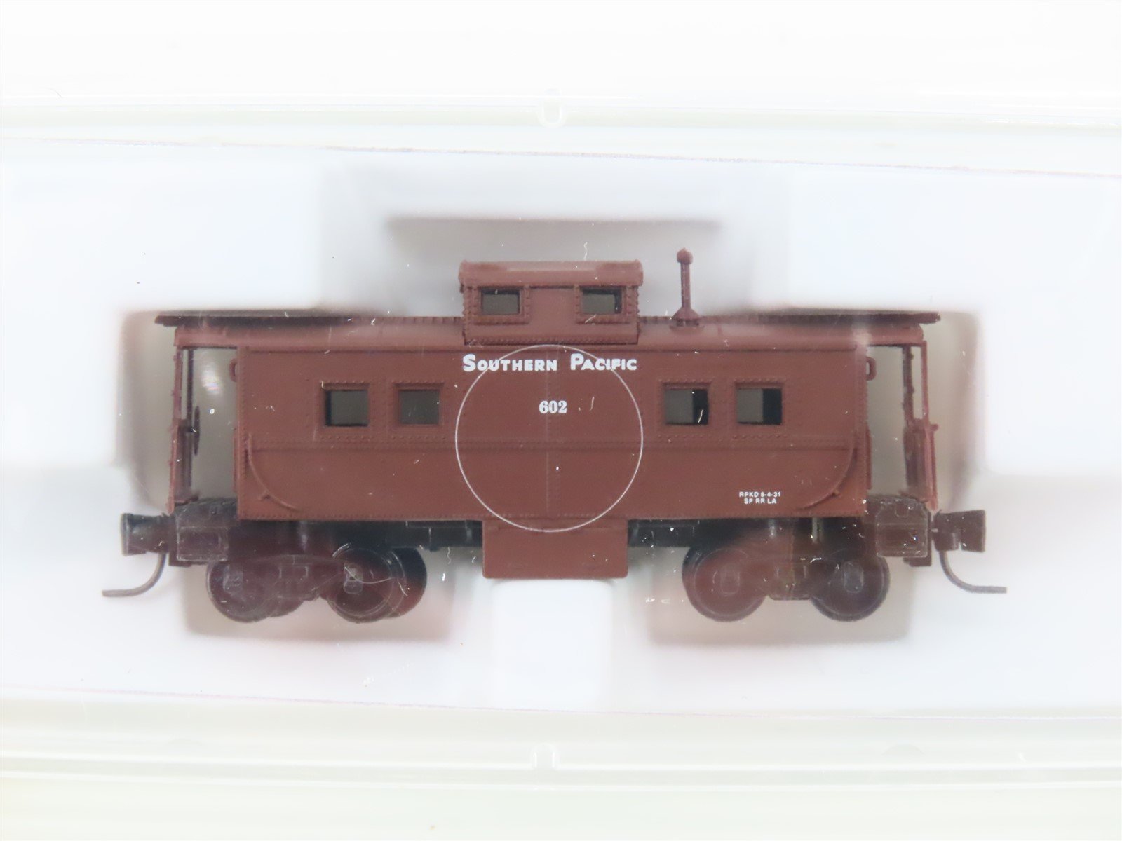 Z Scale Micro-Trains MTL 14711-2 SP Southern Pacific Caboose #602