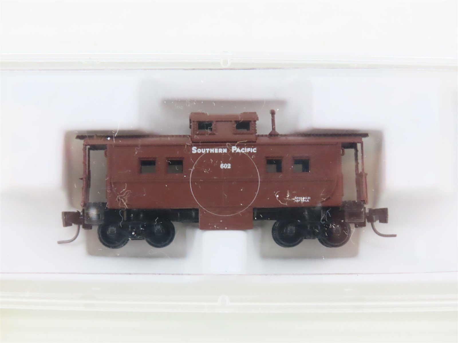 Z Scale Micro-Trains MTL 14711-2 SP Southern Pacific Caboose #602
