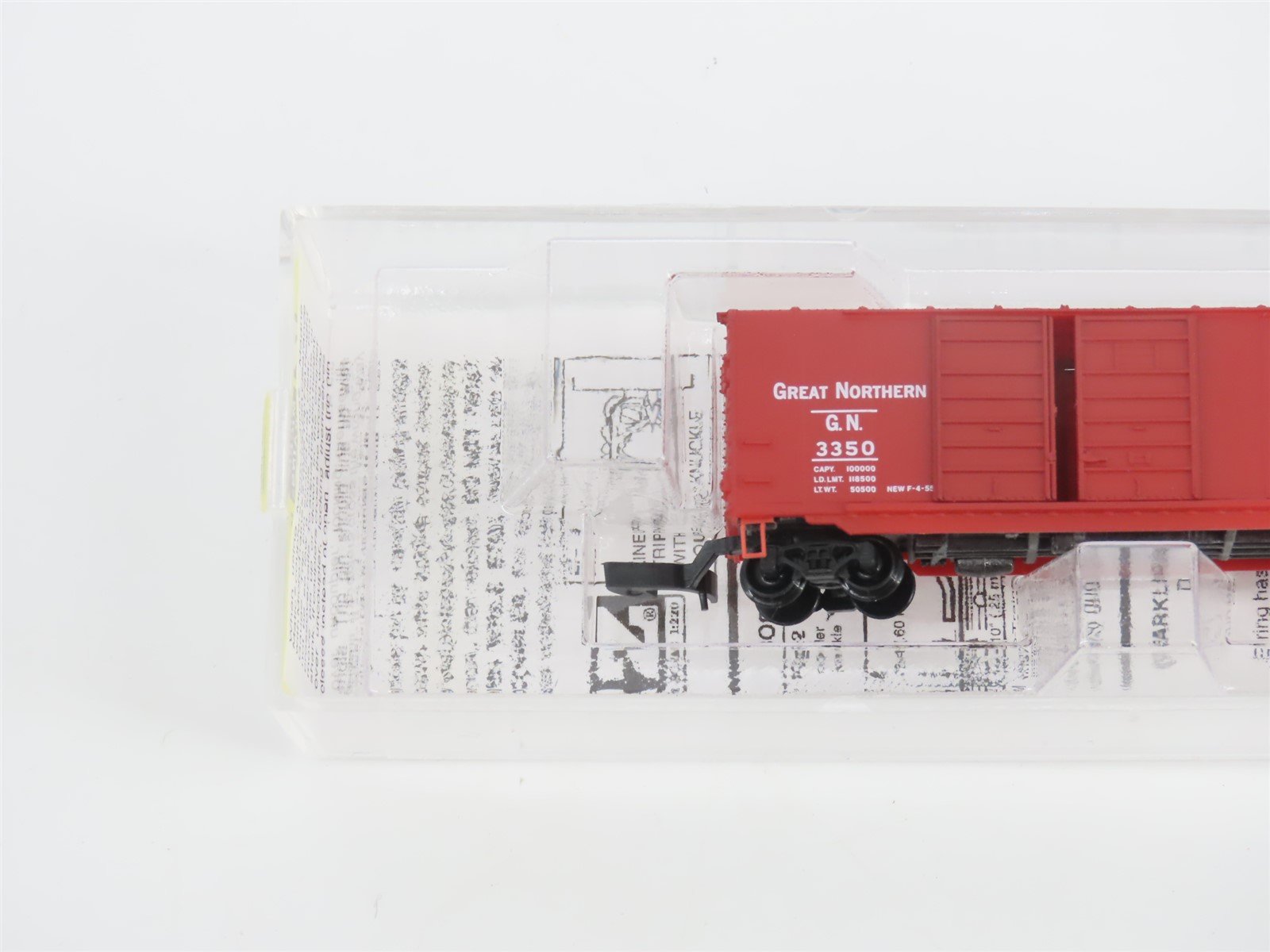 Z Scale Micro-Trains MTL 14802 GN Great Northern 40' Double Door Box Car #3350