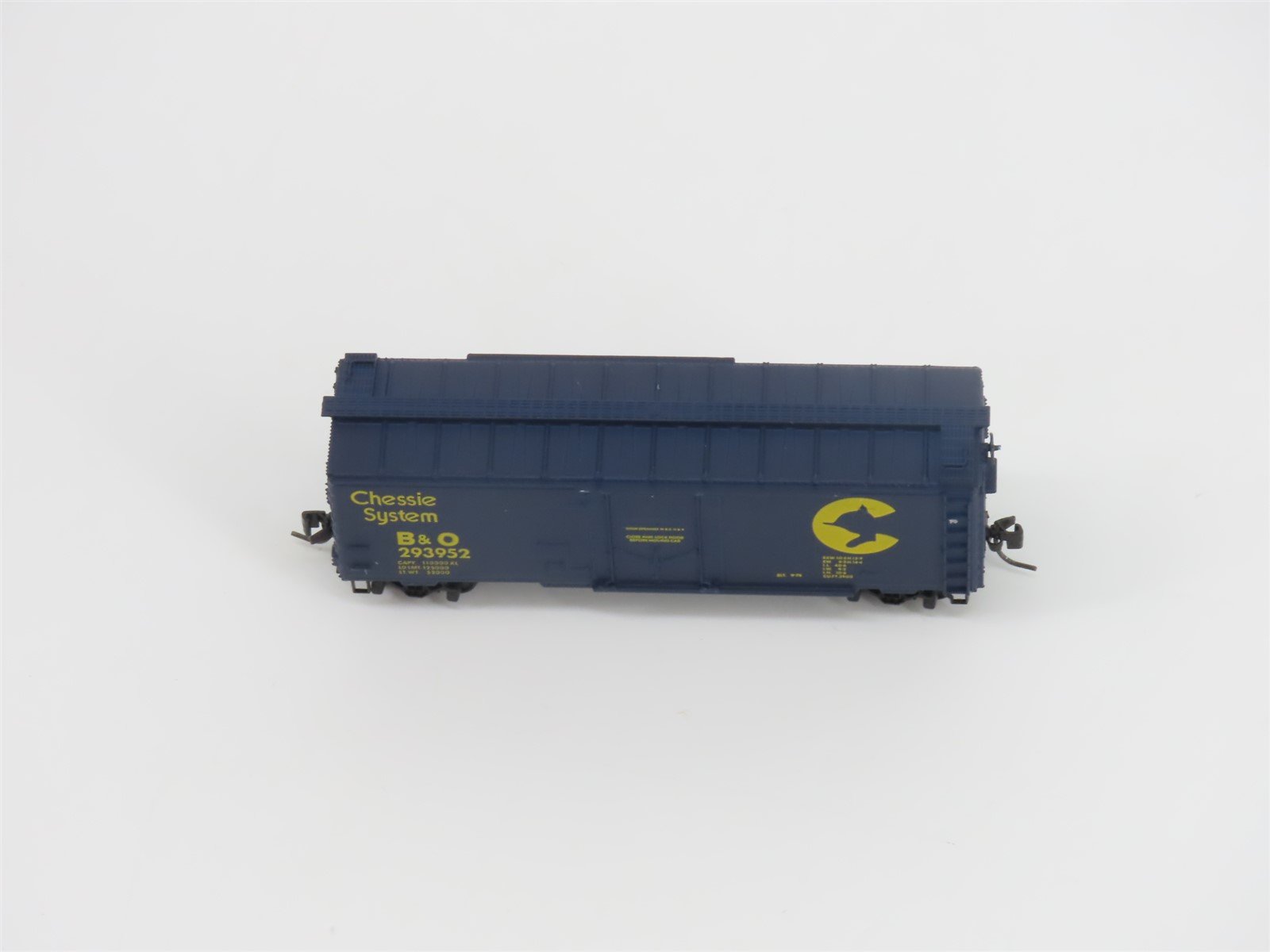 Z Scale Kadee Micro-Trains MTL 14907-2 B&O Chessie System 40' Box Car #293952