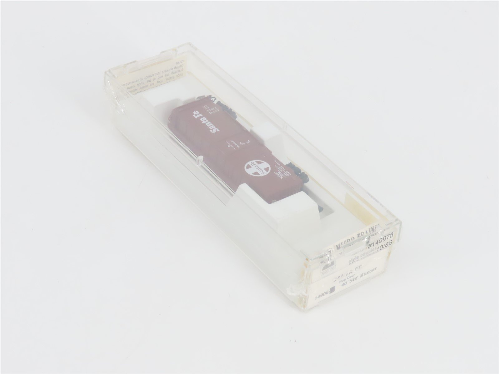 Z Kadee Micro-Trains MTL 14906 ATSF Santa Fe 40' Plug Door Box Car #149978