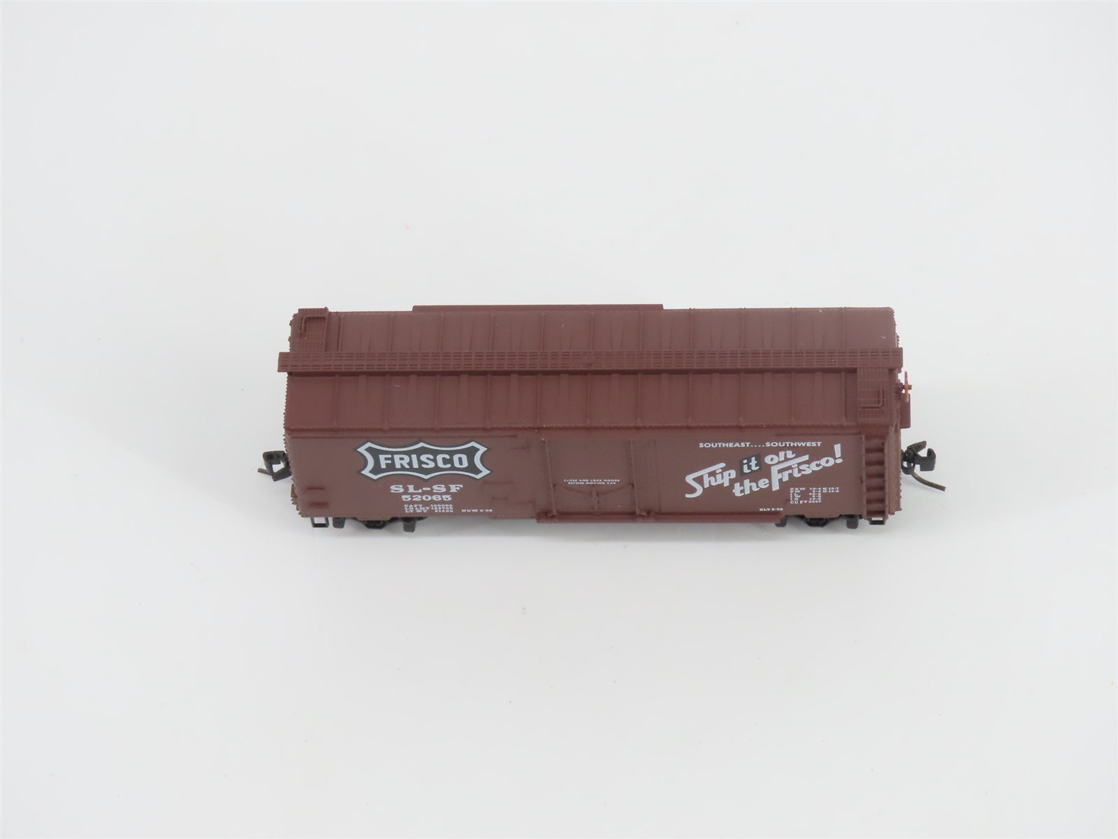 Z Scale Kadee Micro-Trains MTL 14911-2 SL-SF Frisco 40' Plug Door Box Car #52065