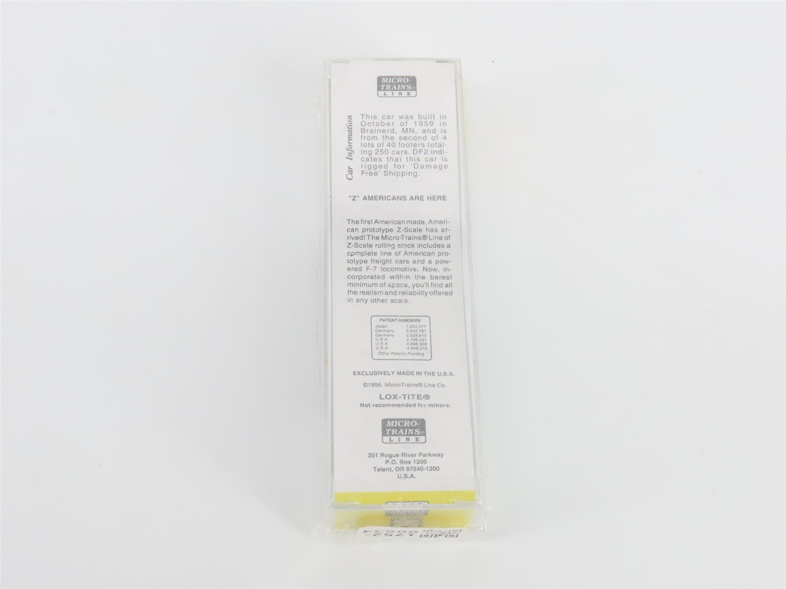 Z Micro-Trains MTL 14915-2 NP Northern Pacific 40' Plug Door Box Car #98585