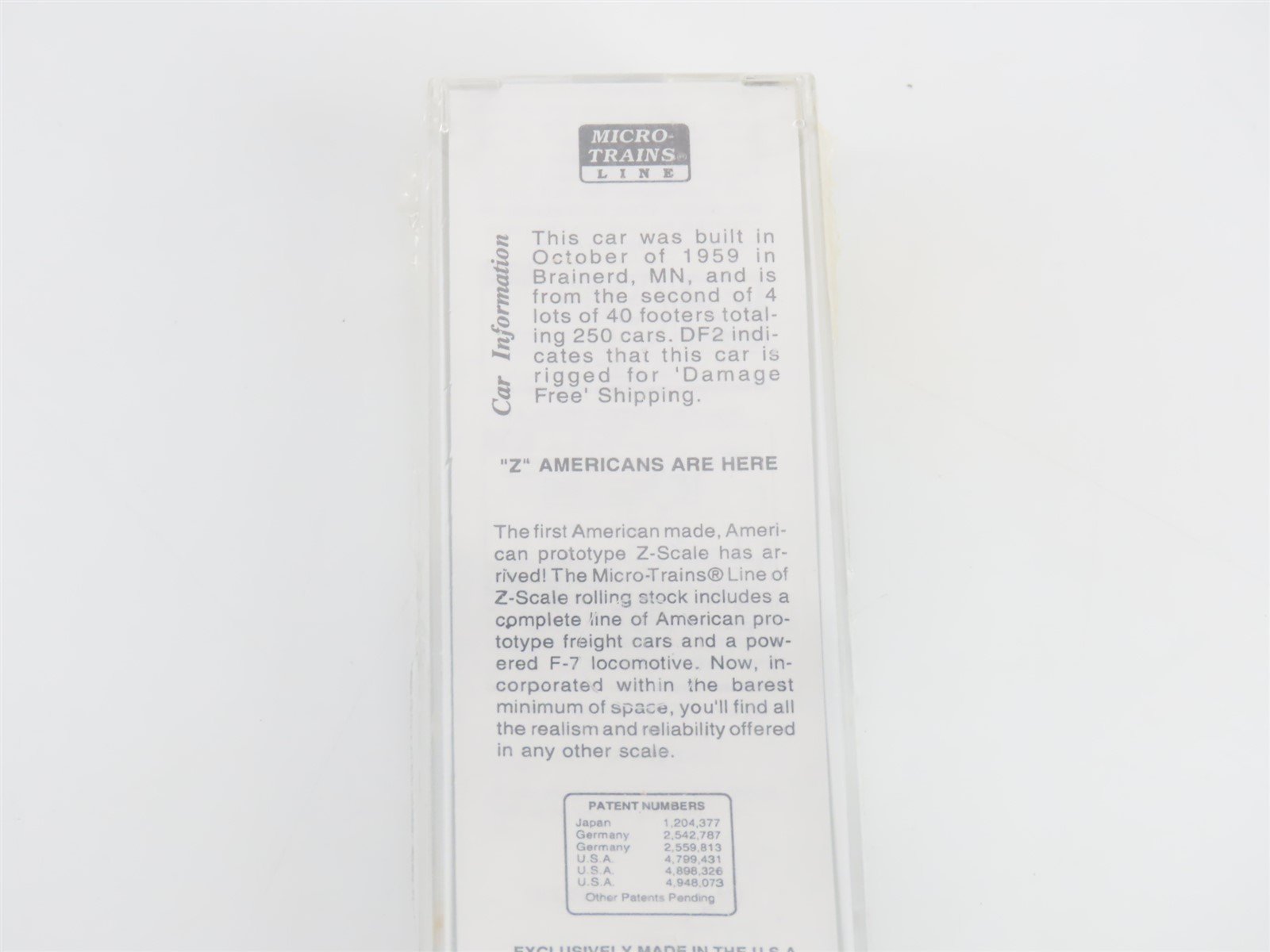 Z Micro-Trains MTL 14915-2 NP Northern Pacific 40' Plug Door Box Car #98585