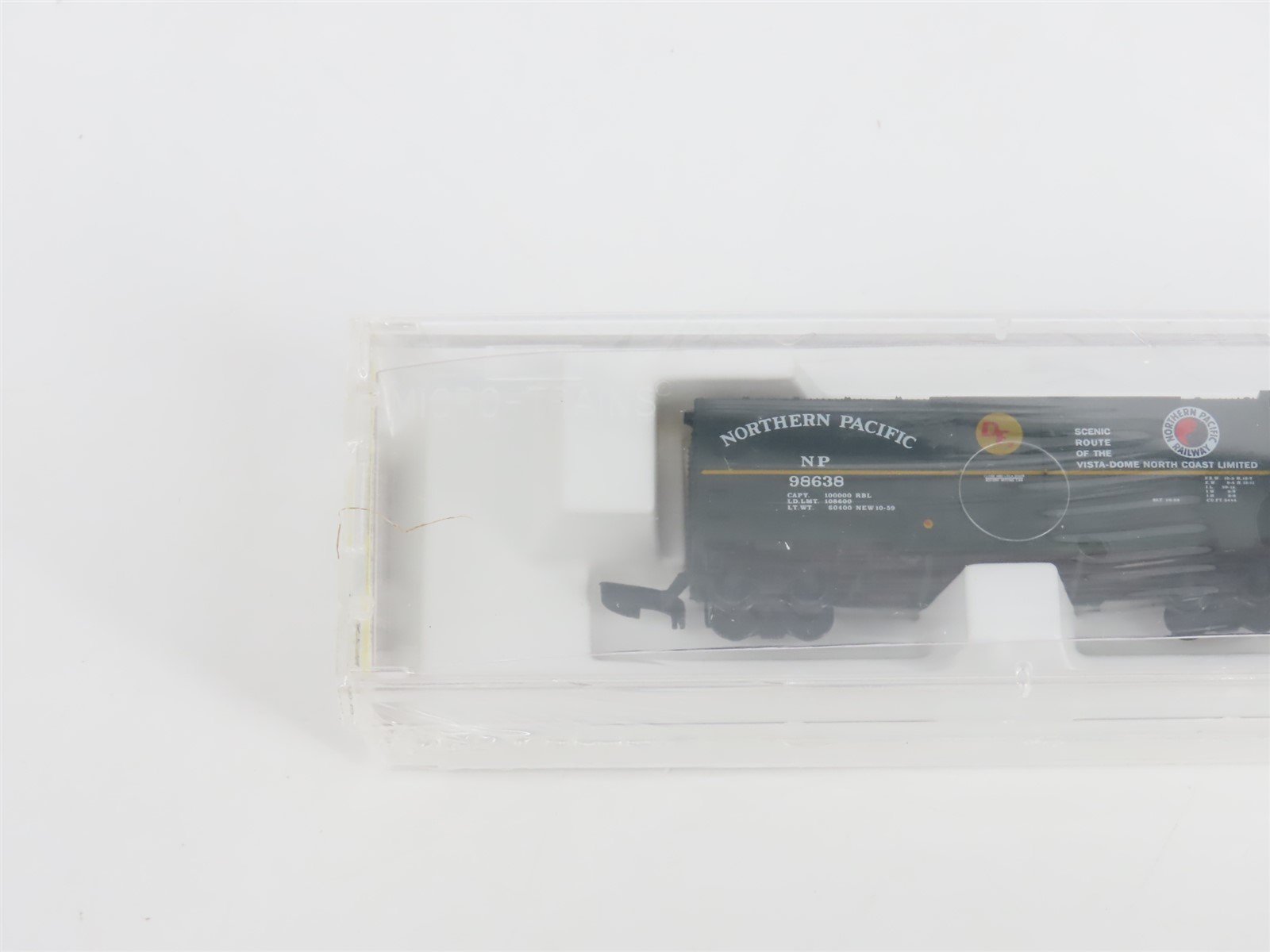 Z Micro-Trains MTL 14915 NP Northern Pacific 40' Plug Door Box Car #98638