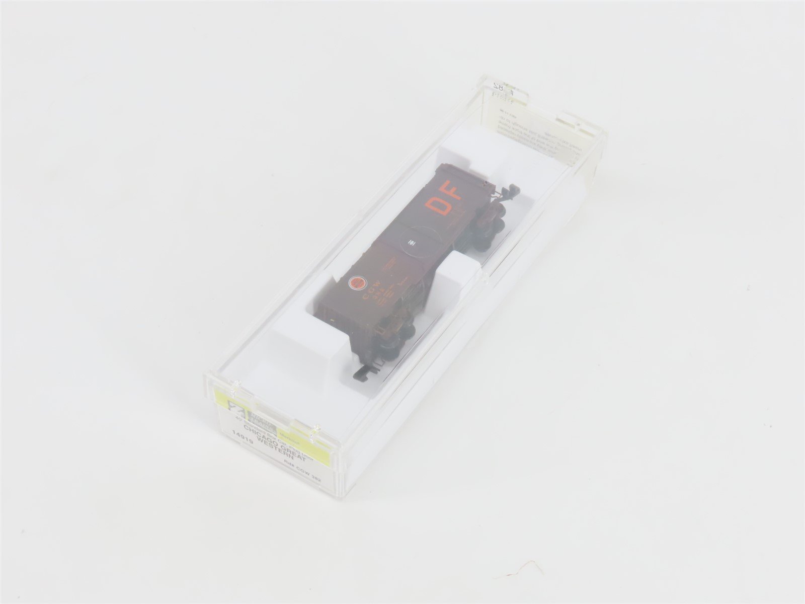 Z Micro-Trains MTL 14919 CGW Chicago Great Western 40' Plug Door Box Car #382