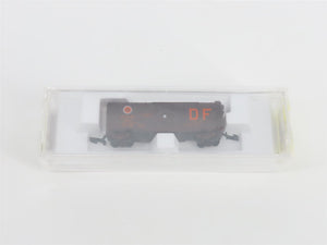 Z Micro-Trains MTL 14919 CGW Chicago Great Western 40' Plug Door Box Car #382
