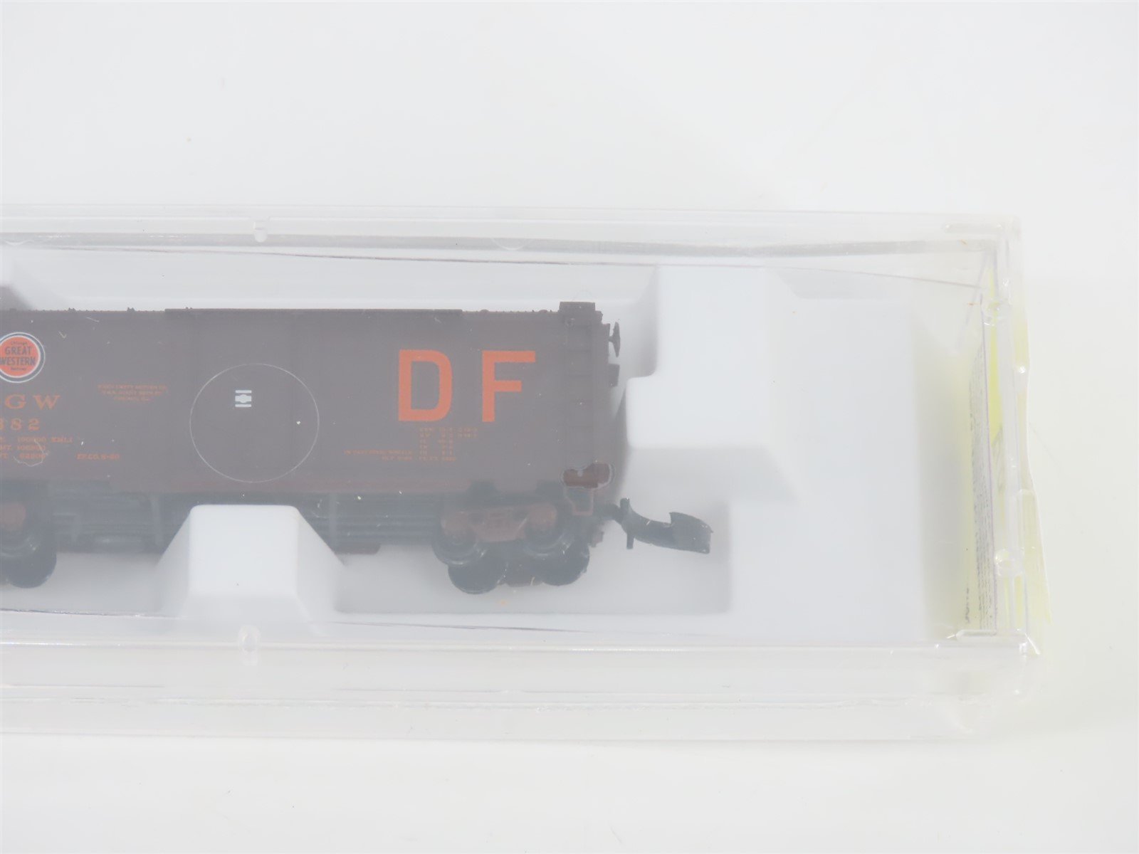 Z Micro-Trains MTL 14919 CGW Chicago Great Western 40' Plug Door Box Car #382