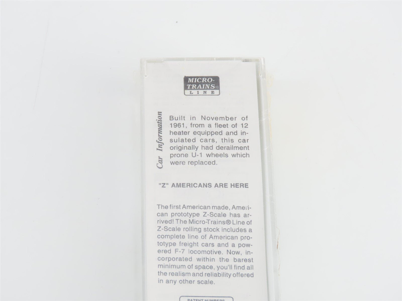 Z Micro-Trains MTL 14916-2 BCOL British Columbia 40' Plug Door Box Car #8004