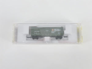Z Micro-Trains MTL 14916 BCOL British Columbia 40' Plug Door Box Car #8002