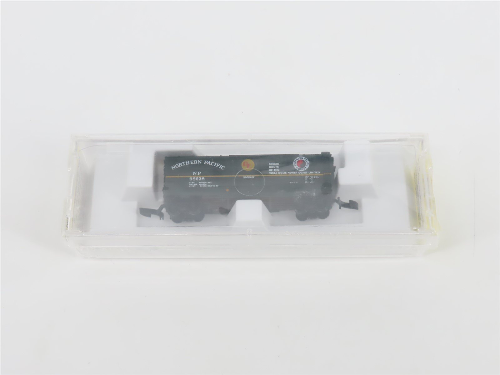 Z Micro-Trains MTL 14915 NP Northern Pacific 40' Plug Door Box Car #98638