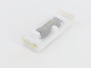 Z Micro-Trains MTL 14915 NP Northern Pacific 40' Plug Door Box Car #98638