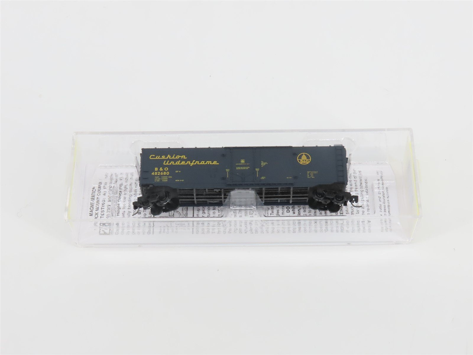 Z Micro-Trains MTL 50700401 B&O Baltimore & Ohio 50' Plug Door Box Car #482680