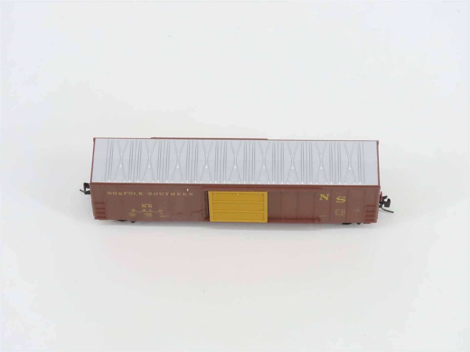 Z Micro-Trains MTL 51000140 NS Norfolk Southern 50' Single Door Box Car #2210