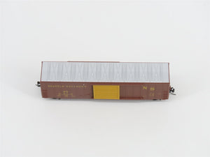Z Micro-Trains MTL 51000140 NS Norfolk Southern 50' Single Door Box Car #2210
