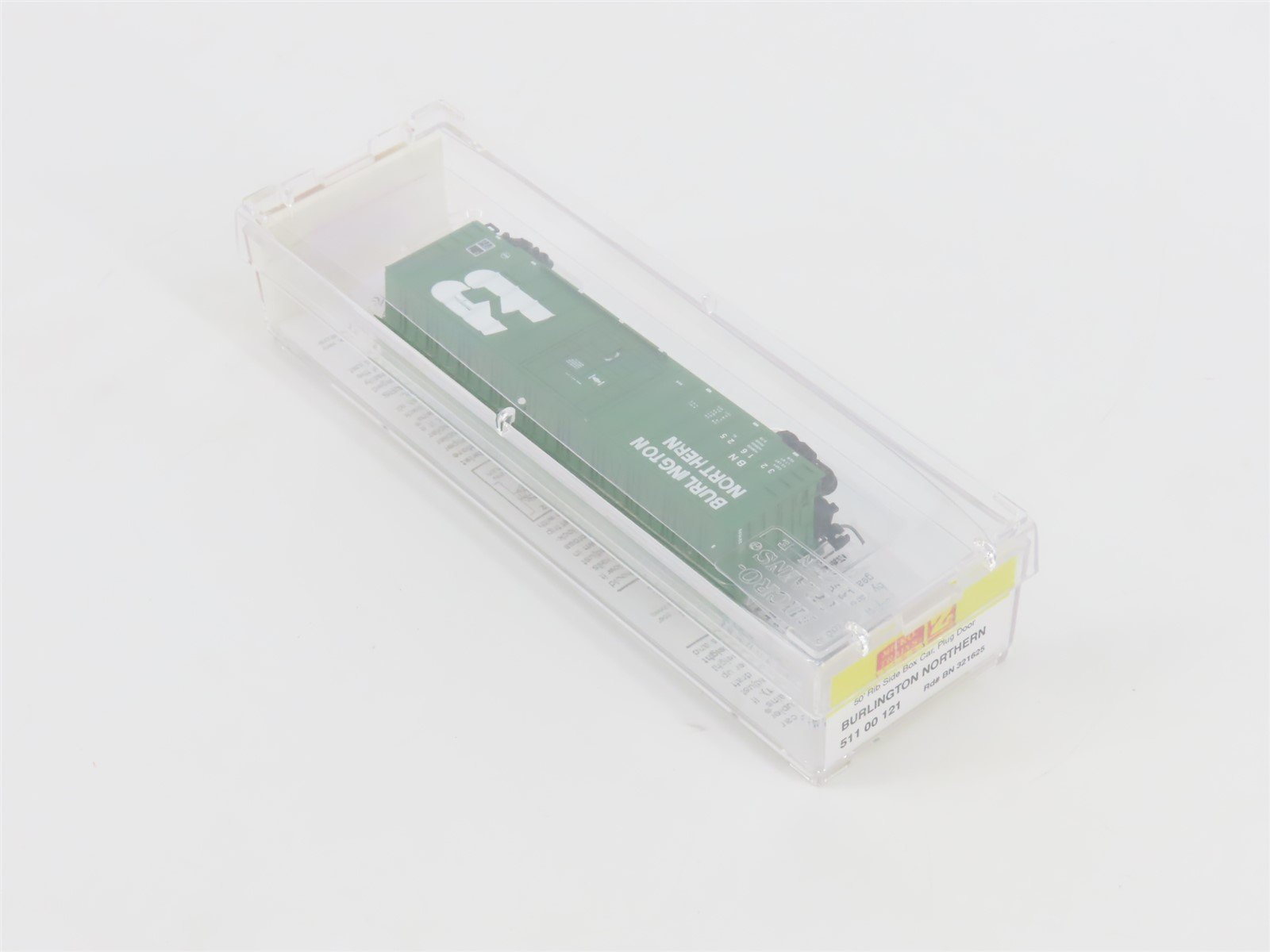 Z Micro-Trains MTL 51100121 BN Burlington Northern 50' Plug Door Box Car #321625