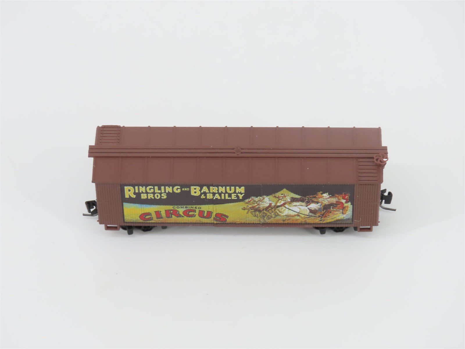 Z Micro-Trains MTL 51500606 Ringling Bros/Barnum & Bailey Billboard Box Car #6