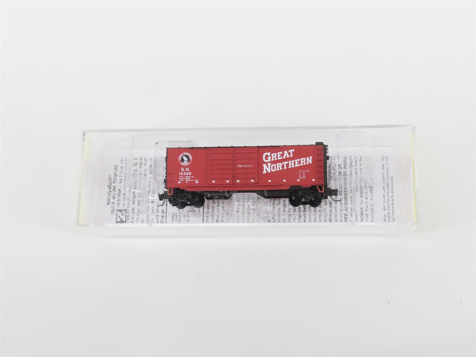 Z Micro-Trains MTL 50100132 GN Great Northern 40' Double Door Box Car #15466