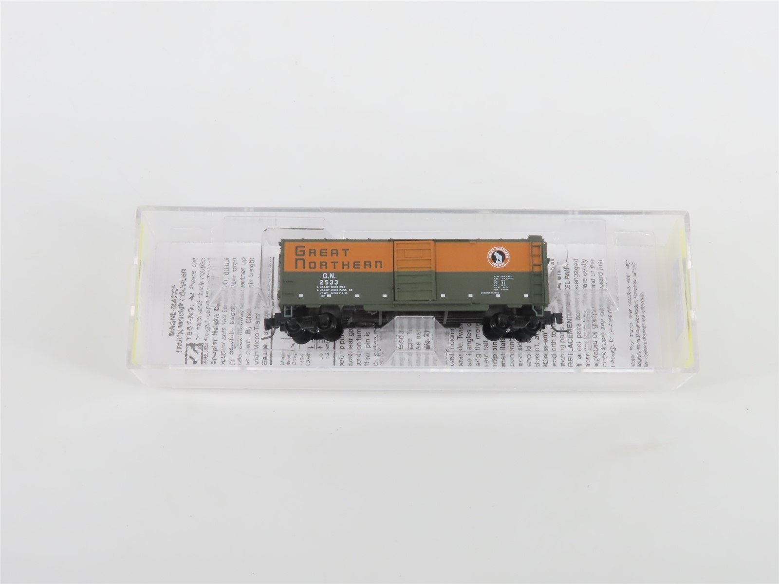Z Micro-Trains MTL 50000562 GN Great Northern 40' Single Door Box Car #2533