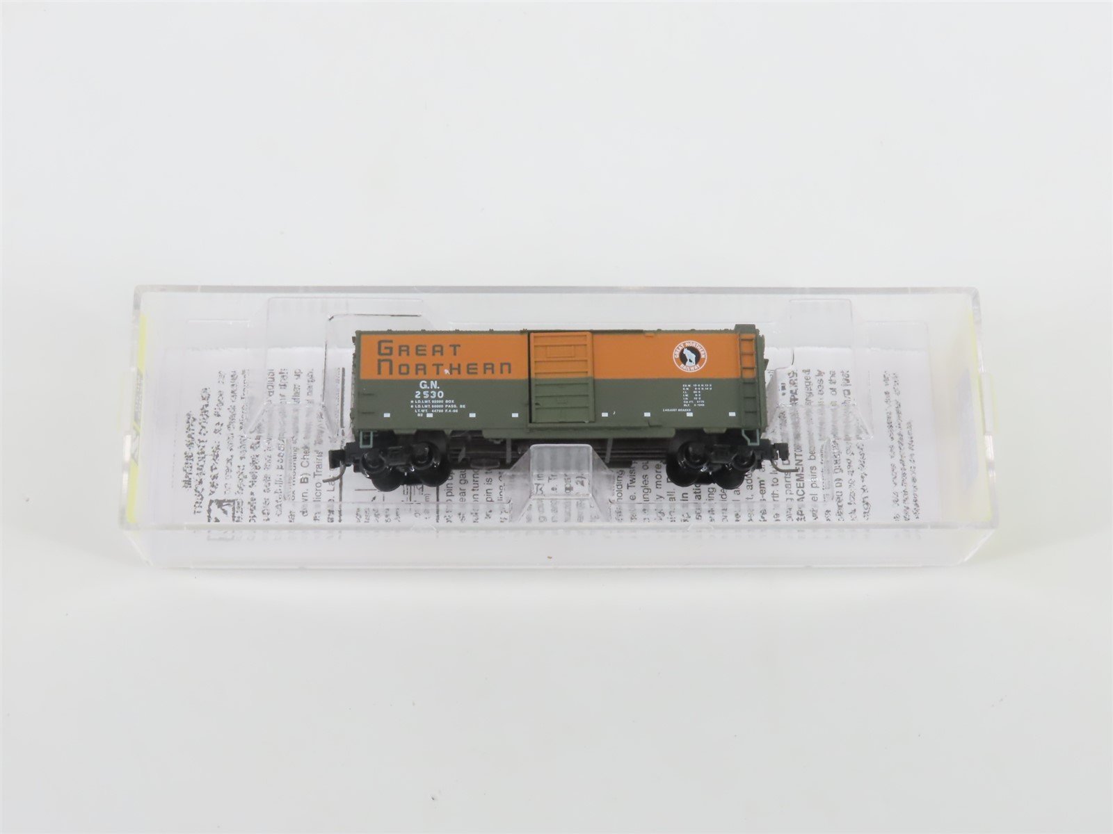 Z Micro-Trains MTL 50000561 GN Great Northern 40' Single Door Box Car #2530