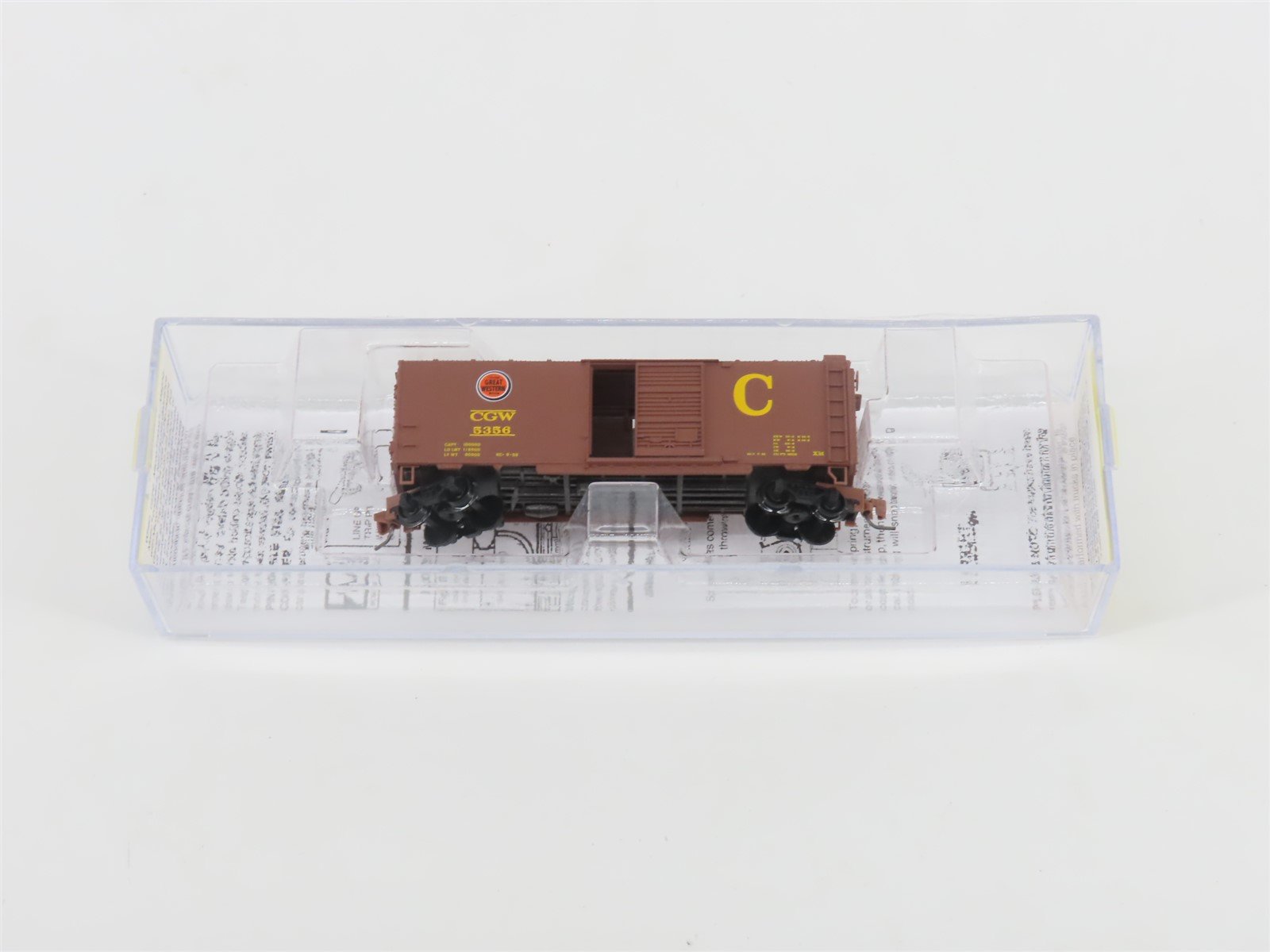 Z Scale Micro-Trains MTL 50000431 CGW 40' Compartmentizer Box Car #5356