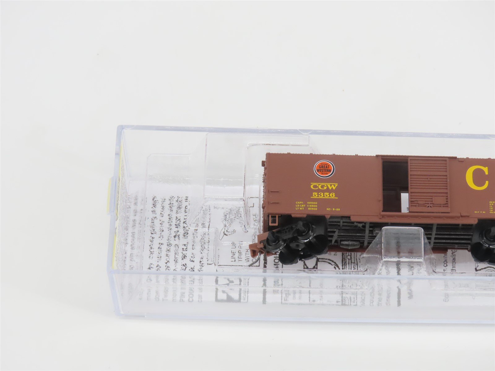 Z Scale Micro-Trains MTL 50000431 CGW 40' Compartmentizer Box Car #5356