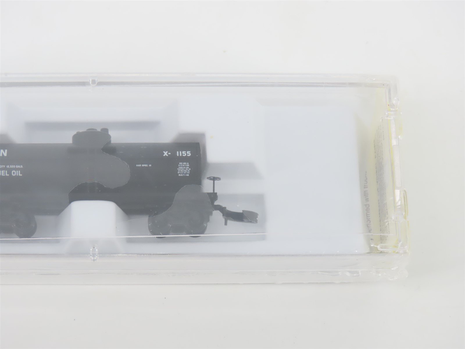 Z Micro-Trains MTL 14417 GN Great Northern 39' Single Dome Fuel Tank Car #X-1155