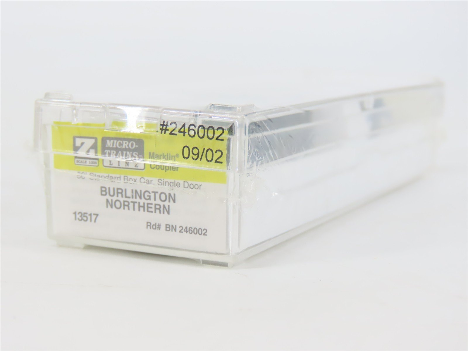 Z Scale Micro-Trains MTL 13517 BN Burlington Northern 50' Box Car #246002