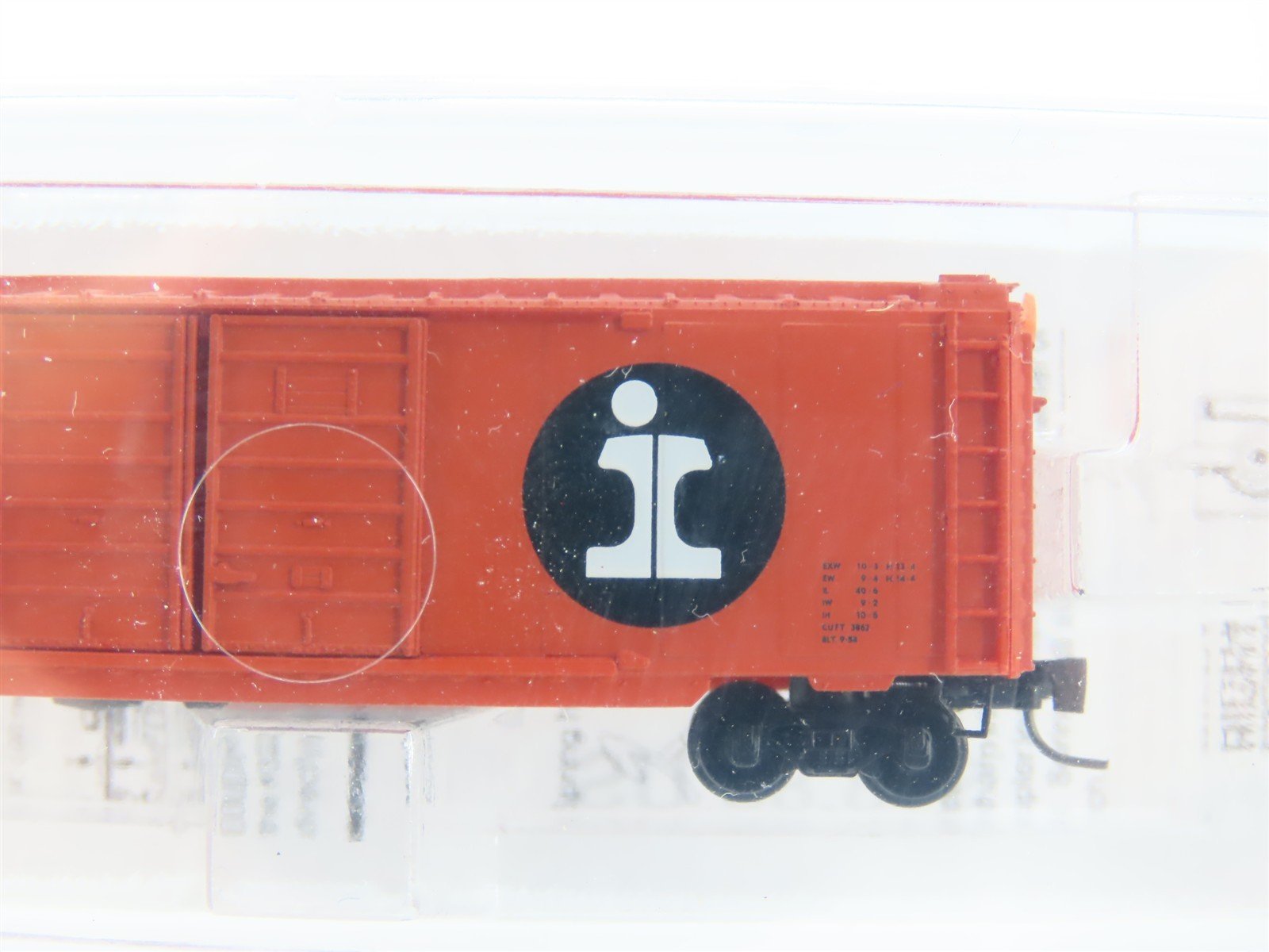 Z Scale Micro-Trains MTL 50100050 IC Illinois Central 40' Box Car #136996