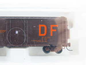 Z Scale Micro-Trains MTL 14919-2 CGW Chicago Great Western 40' Box Car #382