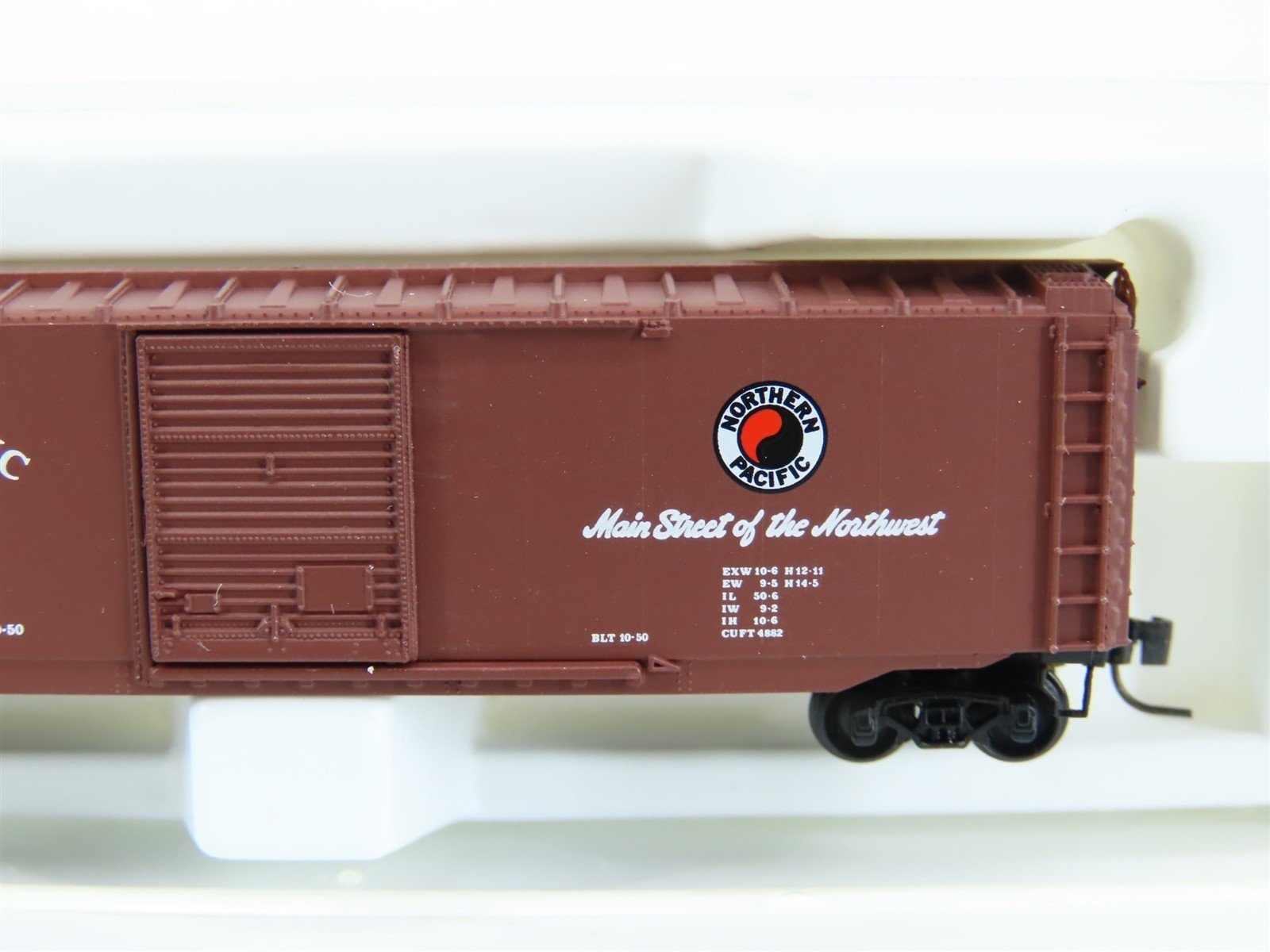 Z Scale Kadee Micro-Trains MTL 13501-2 NP 