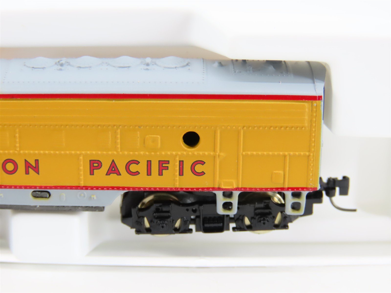 Z Scale Micro-Trains MTL 12001-2 UP Union Pacific F7A Diesel #1471 - Unpowered