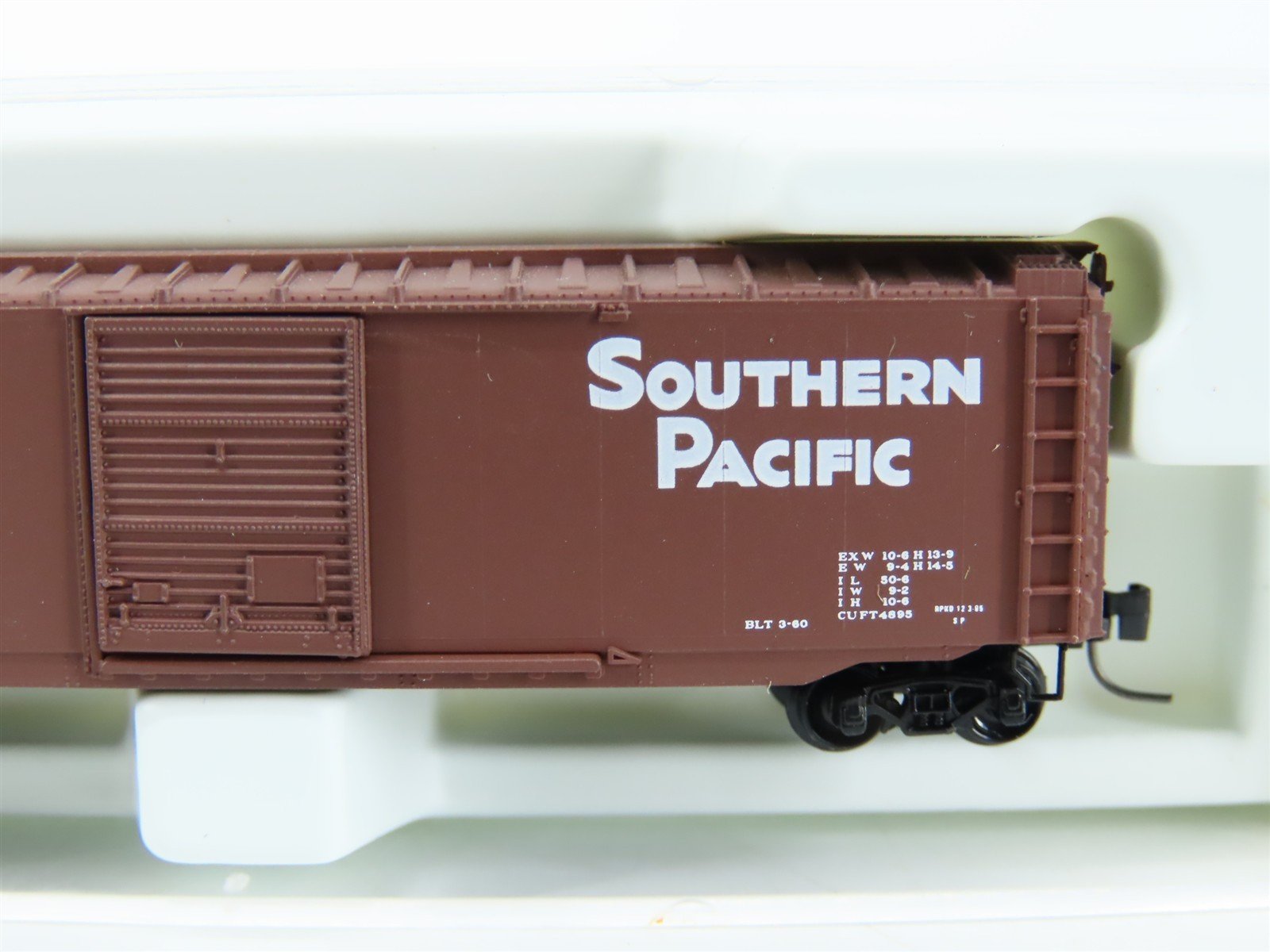 Z Scale Micro-Trains MTL 13514-2 SP Southern Pacific 50' Box Car #652270