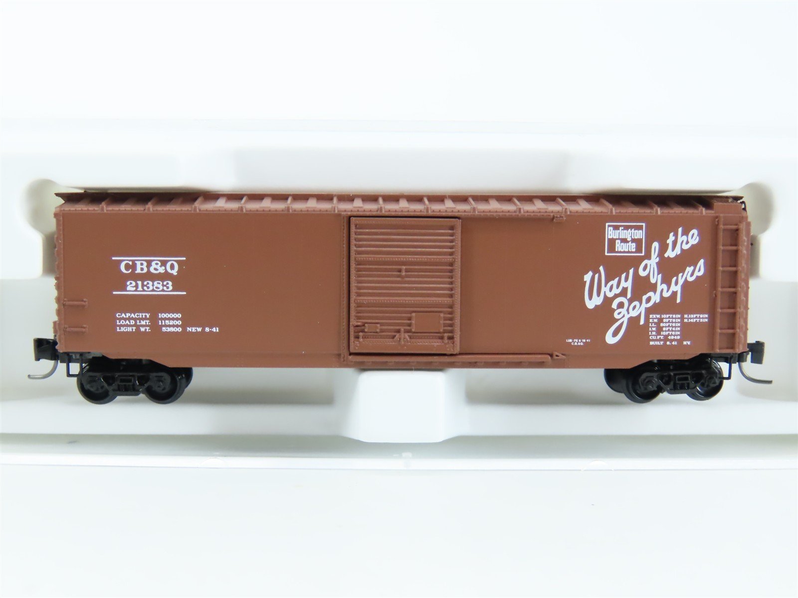 Z Micro-Trains MTL 13519-2 CB&Q Burlington Route "Zephyrs" 50' Box Car #21383