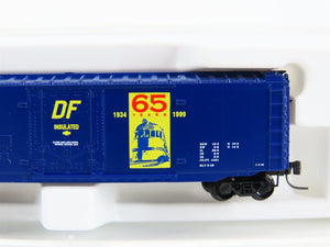 Z Scale Micro-Trains MTL 13630-2 MR Model Railroader 65 Years 50' Boxcar #346599